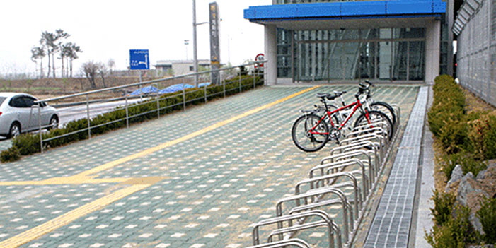 bicycle parking