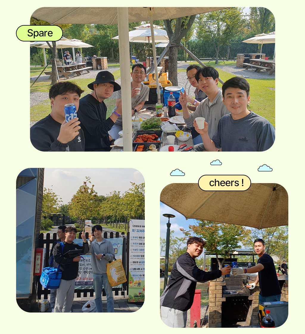 다 같이 화목하게 캠핑을 즐기며 음식을 먹는 사진